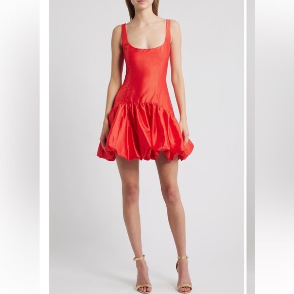 Hutch Dresses & Skirts - Hutch Lowry Drop-Waist Bubble Hem Mini Dress NWT